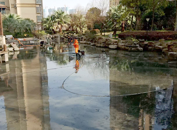 宜昌景观池淤泥清理